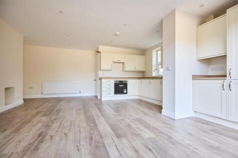 High Bank, Station Road 9.jpg