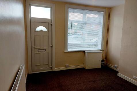 Huthwaite Road, Sutton-In-Ashfield photo 4