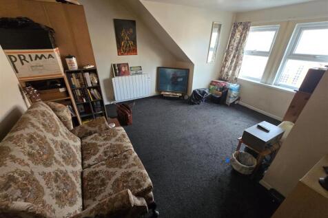 Flat 3 Lounge/Bedroom