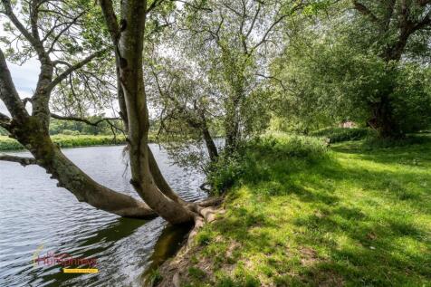 Charmond House (Outside)-4.jpg