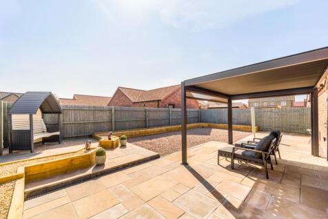 6 Spinney Close (Holbeach)-8