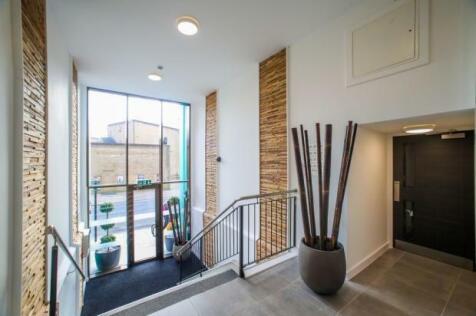 10 Derngate 10.jpg