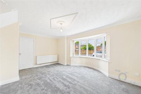 Burleigh Piece, Buckingham, Buckinghamshire, MK18 photo 3