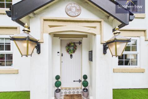 Entrance Porch