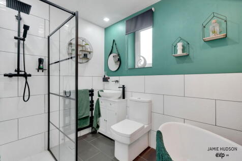 Nelson, BB9 - property photo