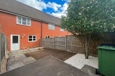 Peewit Road, Evesham, WR11 photo 4