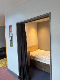 7f5b810e-ad49-445...