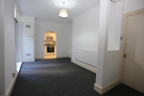 12 CHURCH PLACE (3).JPG