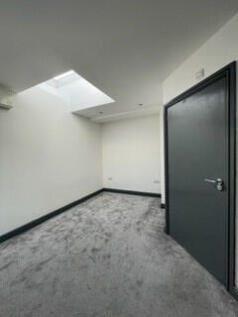 Broadway Courtyard, Nelson photo 4