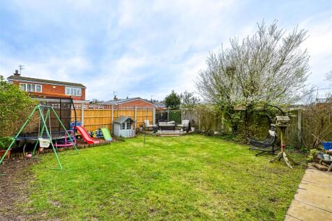 16 Ashley Gardens-19.jpg