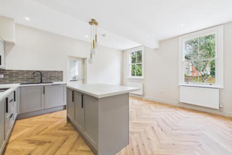 Fabulous Refitted Dining Kitchen