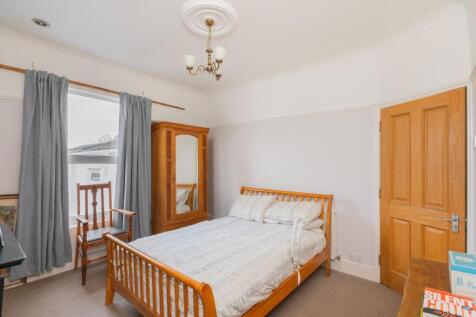 0W1SSE - Bedroom D.jpg