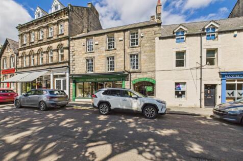 CAM04201G0-PR0094-STILL027