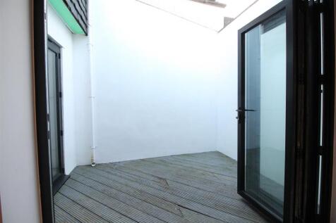 Private Courtyard