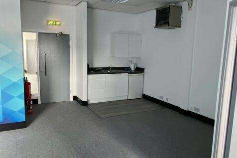 Office to rent Image 5