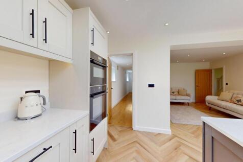 10-Cookridge-Ave-05272025_112523