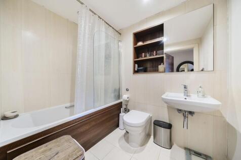 Davidson Frost-Wellings, DFW, Moore Court, Stanmor