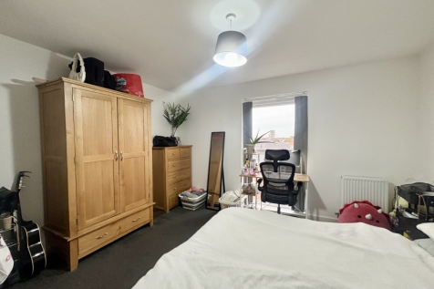 Crouch Court, Tanners way, B29 photo 5