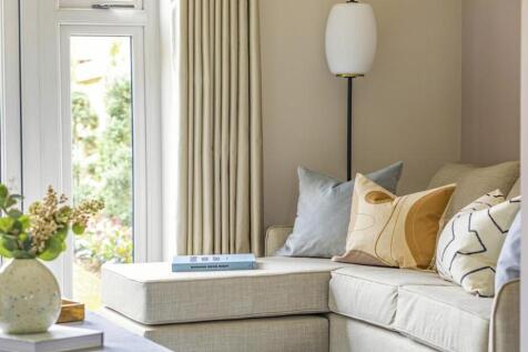 Dandara - Prior's Edge - The Vyne, Home 25