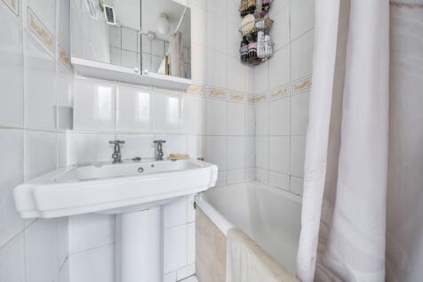 Dagenham, RM10 - property photo