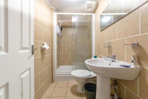 £135pppw - Second Avenue, Heaton, Newcastle Upon Tyne photo 3