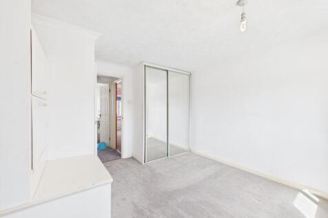 23 Juniper Cl, Thetford IP24 2YG, UK photo 4
