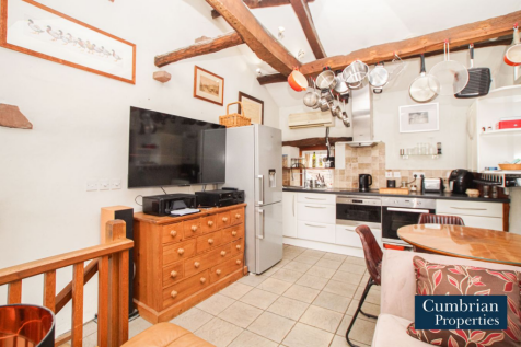 Open Plan Dining Lounge &amp; Kitchen