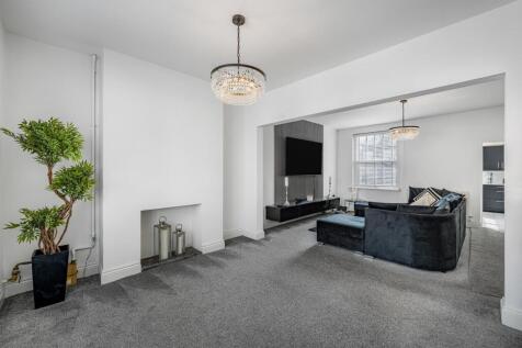 18 Grove Pl-6.jpg