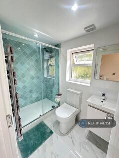 Underwood Road, High Wycombe, HP13 photo 3