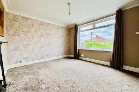 Living Room: