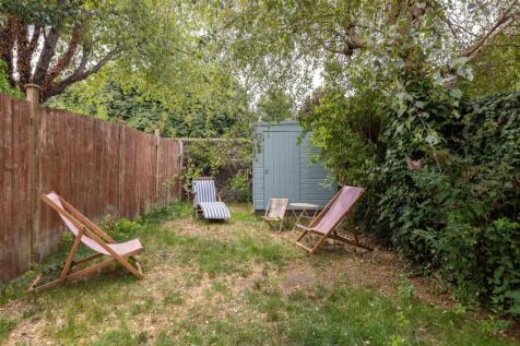 Trumpington Road, E7