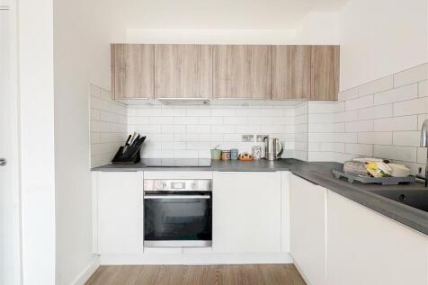 Living Room/Kitchen