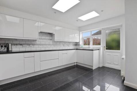 06-81bfJHMCB - 87...