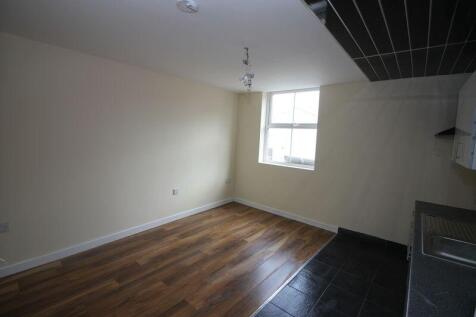 Elm Avenue Nottingham  photo 2