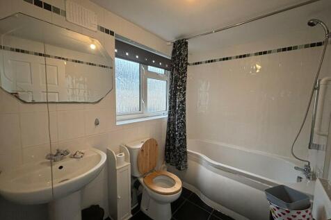 Wilson Street, Guisborough, North Yorkshire, TS14 photo 4