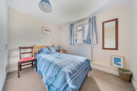 1303766-8-6841dfc...