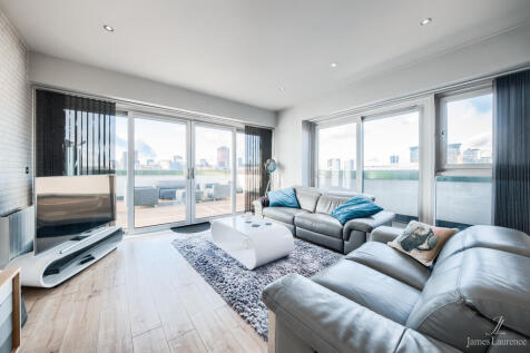Mason Way, Park Central , Birmingham City Centre. 2 bedroom apartment for sale