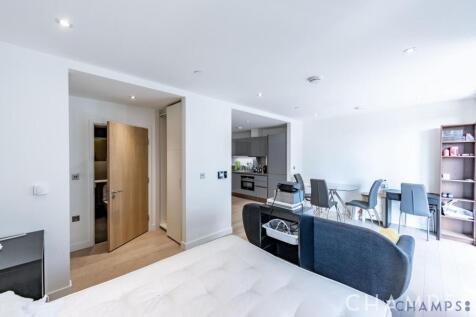 Studio to Let