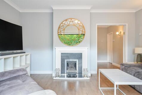 WOODLAND COTTAGE 1- (8).jpg