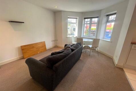 48 Park Road, Salford, Greater Manchester, M6 photo 3