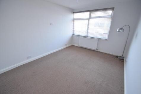 The Broadway, Eastbourne photo 4