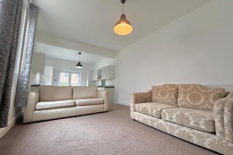 Colum Road, Cathays, Cardiff photo 5