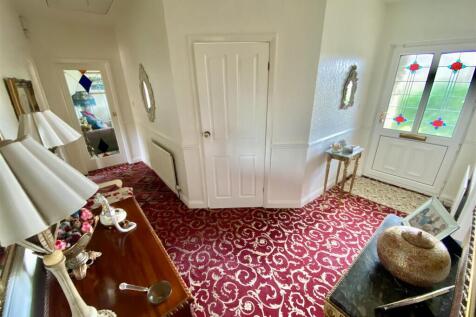 Bramleys Estate Agents - Woodsome Avenue - Mirfiel