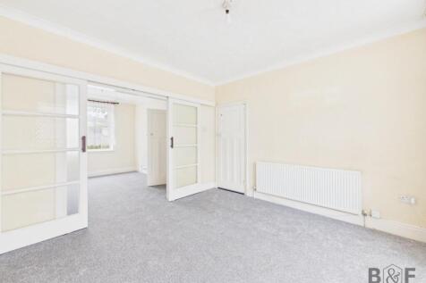 Glenroy Avenue, Kingswood photo 3