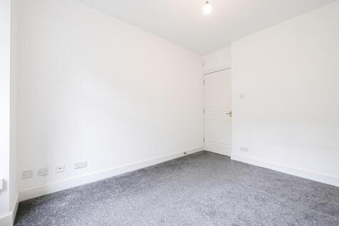 Bedroom 1-2