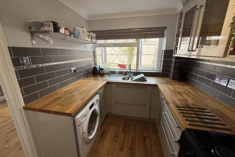 Mills Road, Melksham photo 3