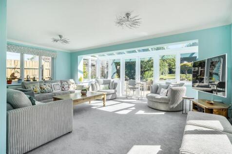 Garden Room.jpg