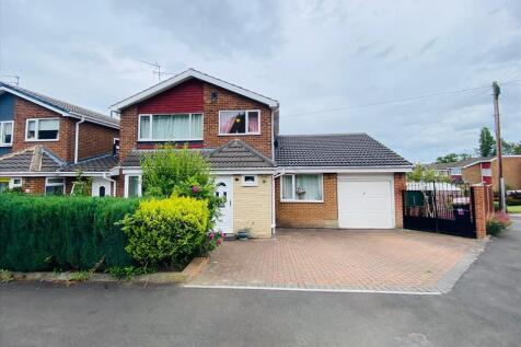 4 Bedroom Detached for Rent