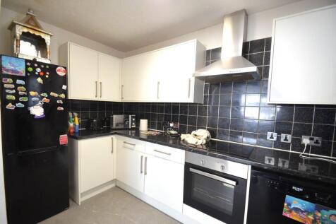 Hatton Road, Feltham photo 3