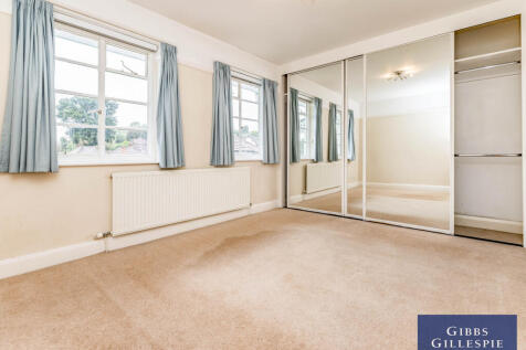 Capel Gardens, Pinner, HA5 photo 2